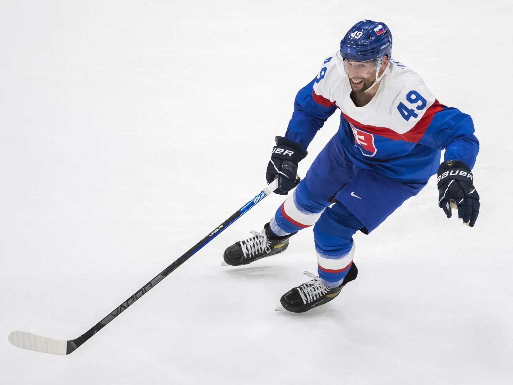 Na snímke hokejista Slovenska Samuel Takáč v zápase olympijského turnaja v hokeji mužov o bronz Slovensko - Švédsko na ZOH 2022 v Pekingu v sobotu 19. februára 2022. FOTO TASR - Jaroslav Novák