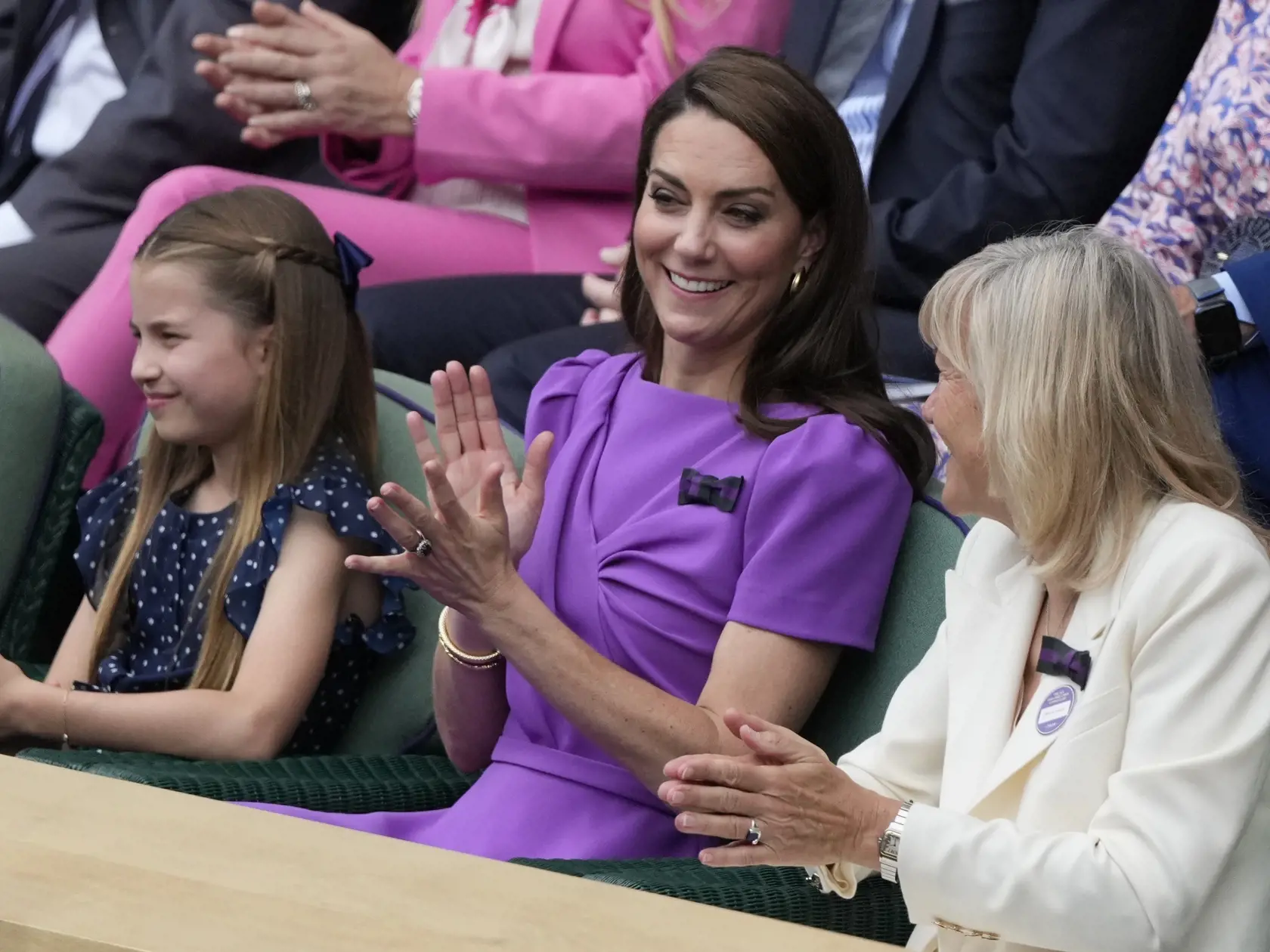 Kate na Wimbledone. Usmievala sa, no bolo vidieť, že pochudla.