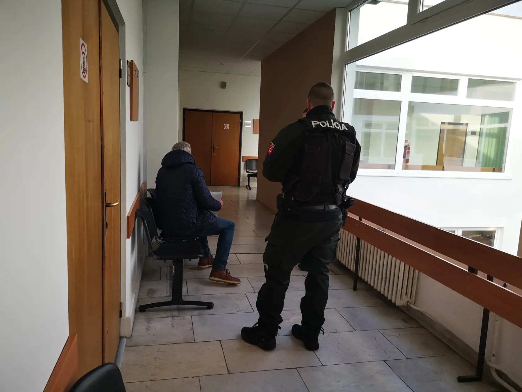 Žena sa v zúfalstve obrátila na políciu.