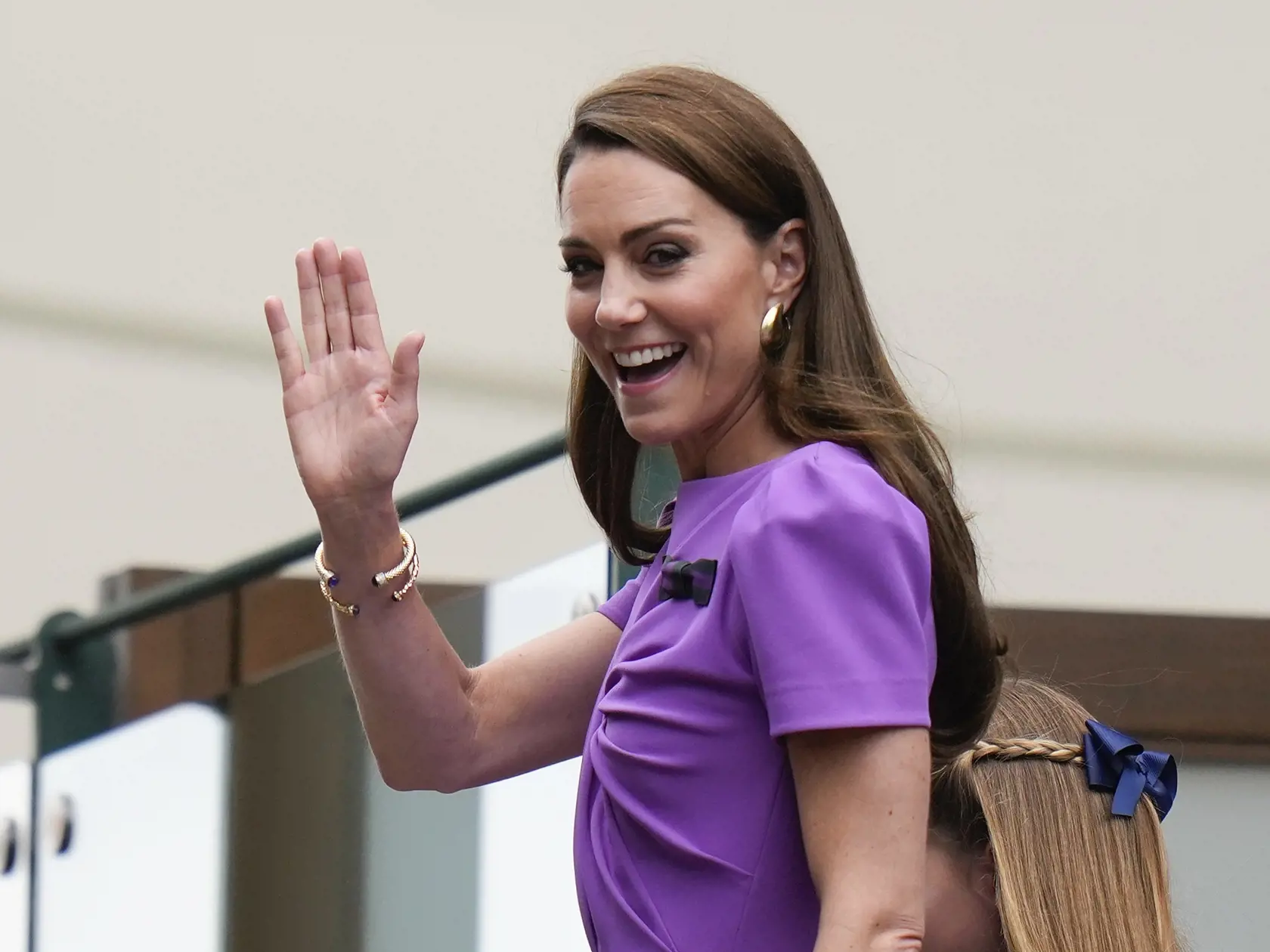 Kate na Wimbledone. Usmievala sa, no bolo vidieť, že pochudla.