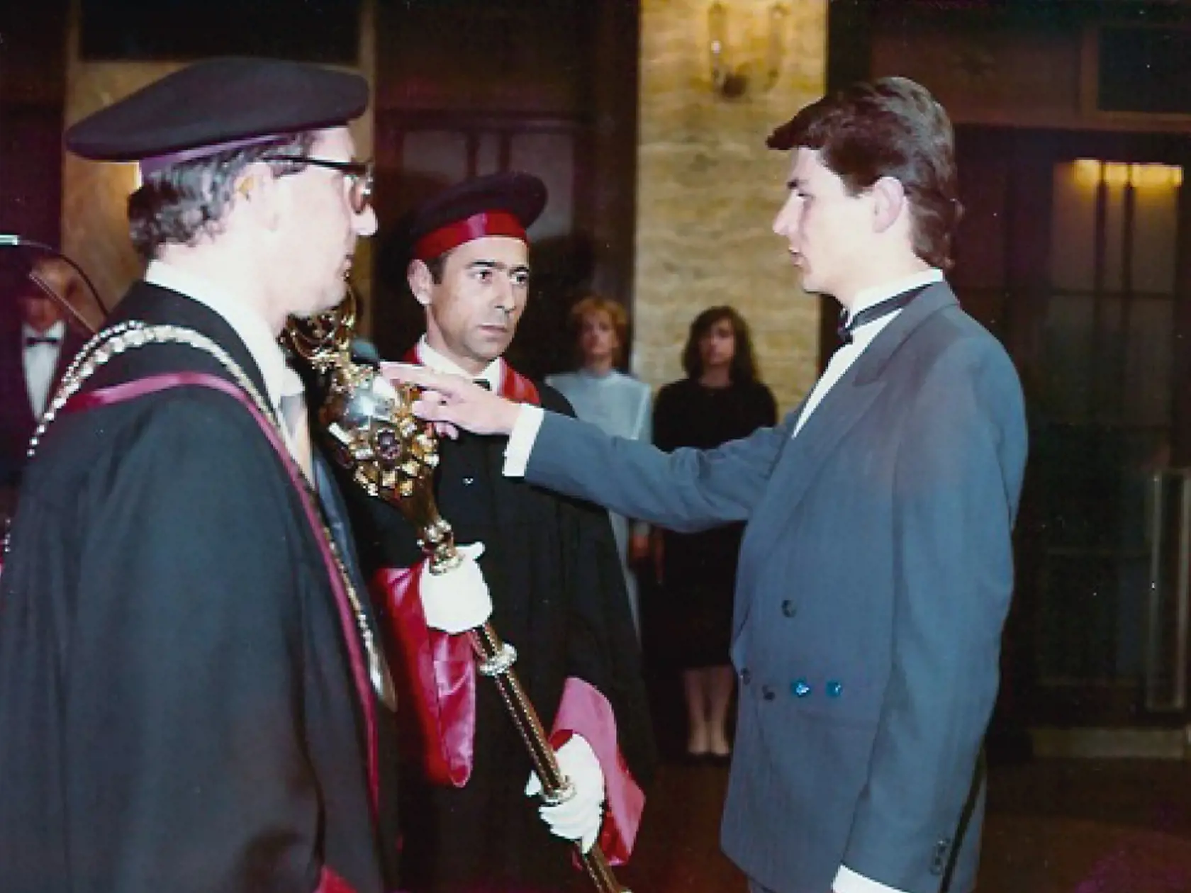 Promócia v roku 1986. Ani na lekárskej fakulte sa nevyhol štúdiu marxizmu-leninizmu.