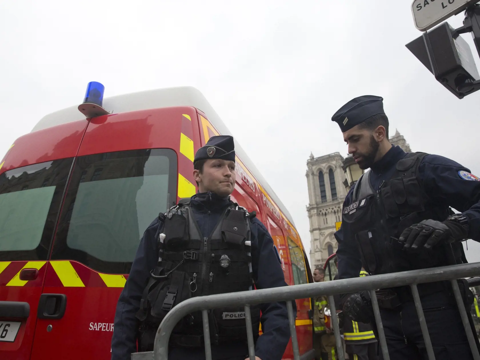 Požiar v katedrále Notre Dame v Paríži