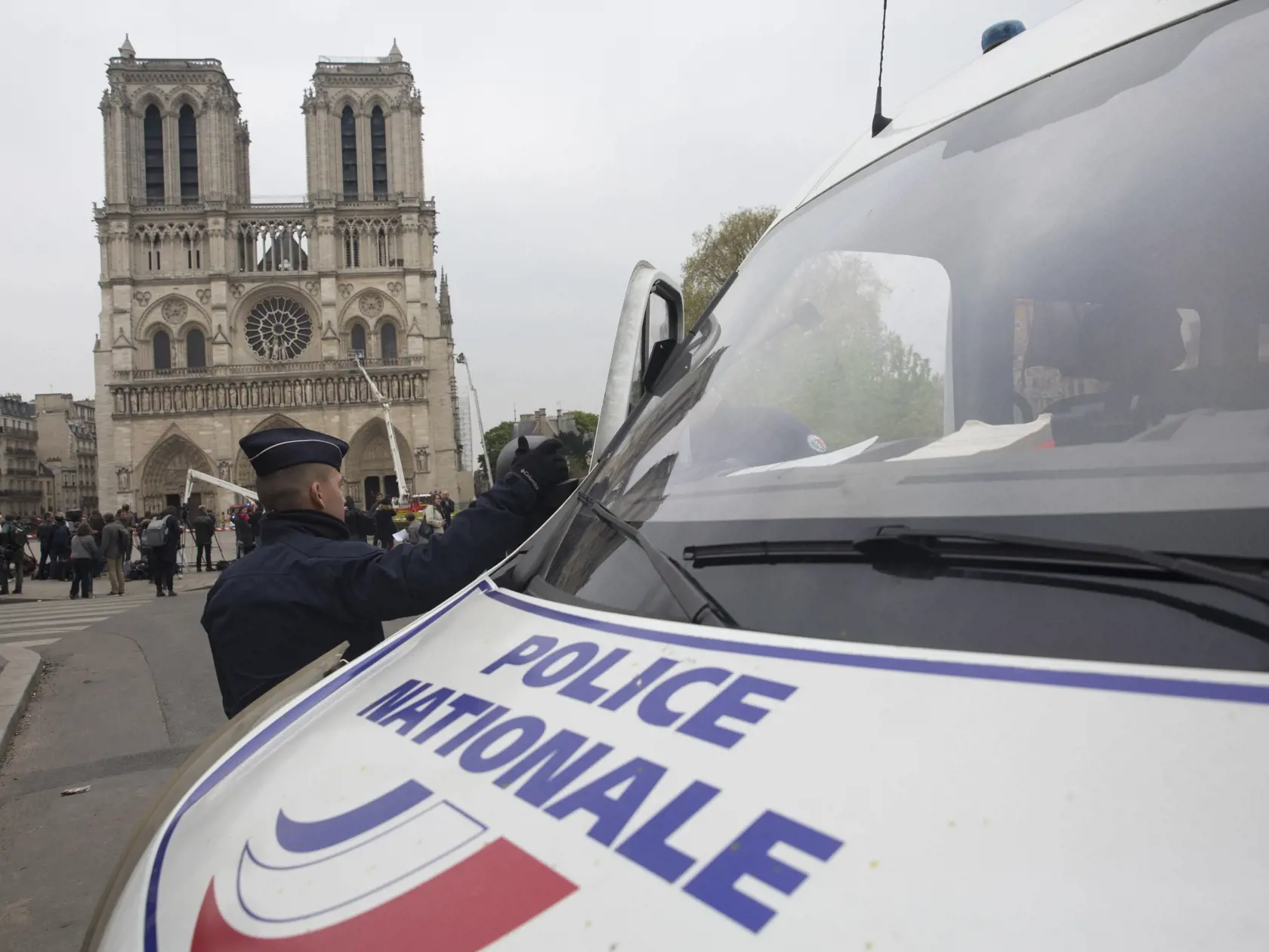 Požiar v katedrále Notre Dame v Paríži