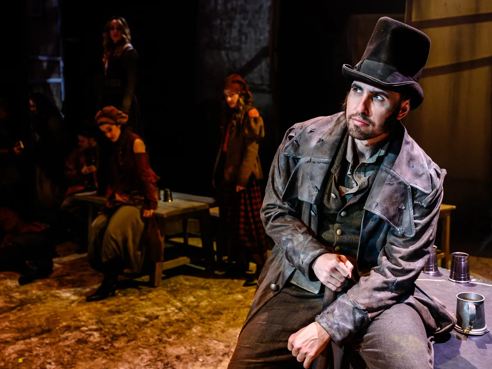 Slávny román Charlesa Dickensa - Oliver Twist ožil na javisku divadla Nová scéna v Bratislave.