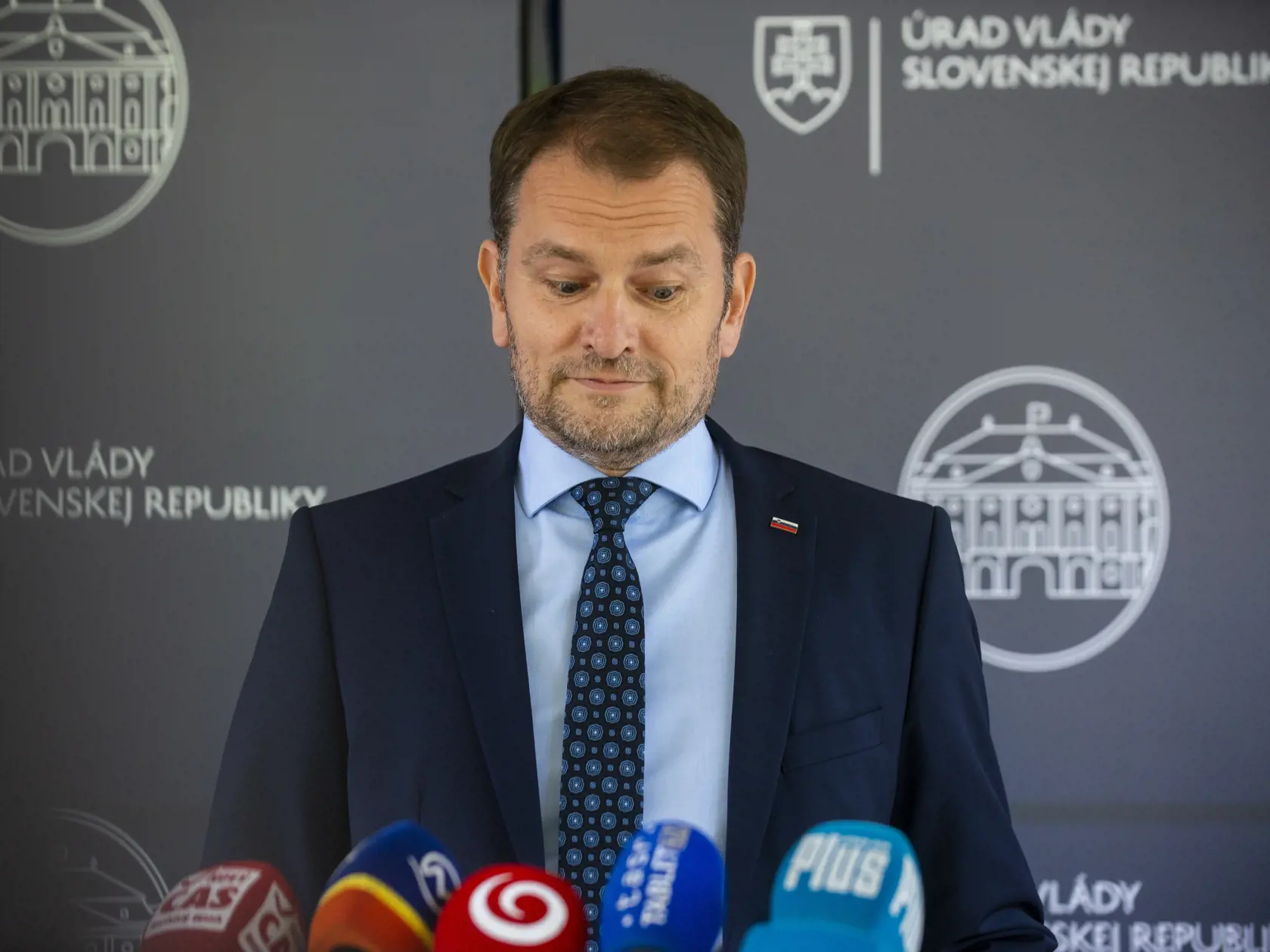 Na snímke predseda vlády SR Igor Matovič počas tlačovej konferencie ohľadne svojej   diplomovej práce 22. júla 2020 v Bratislave. FOTO TASR - Jakub Kotian