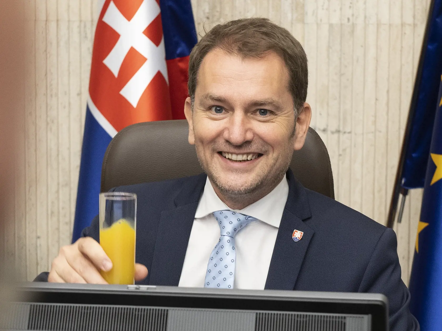 Na snímke predseda vlády SR Igor Matovič počas rokovania 26. schôdze vlády SR 24. júna 2020 v Bratislave. FOTO TASR - Pavel Neubauer