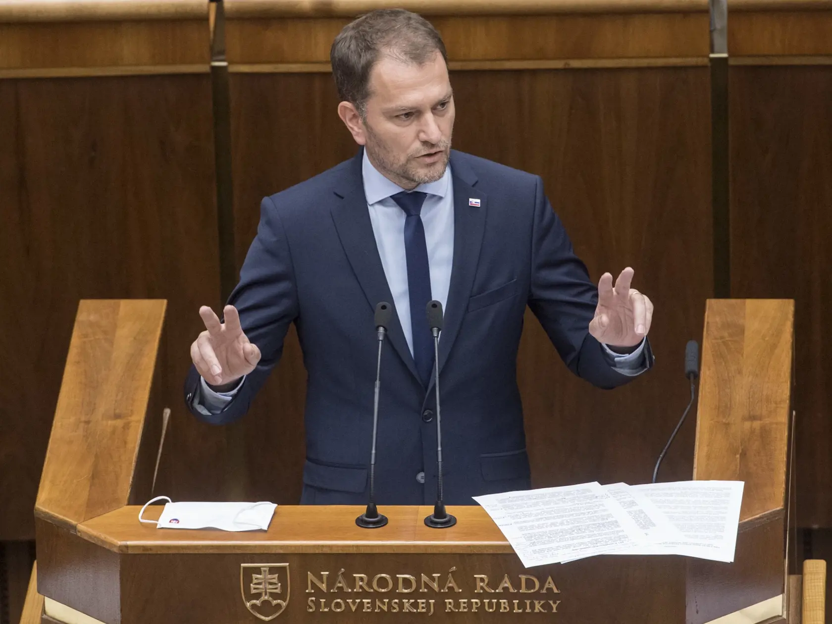 Na snímke predseda vlády SR Igor Matovič (OĽaNO) na mimoriadnej schôdzi k jeho odvolávaniu 23. júla 2020 v Bratislave. FOTO TASR - Martin Baumann