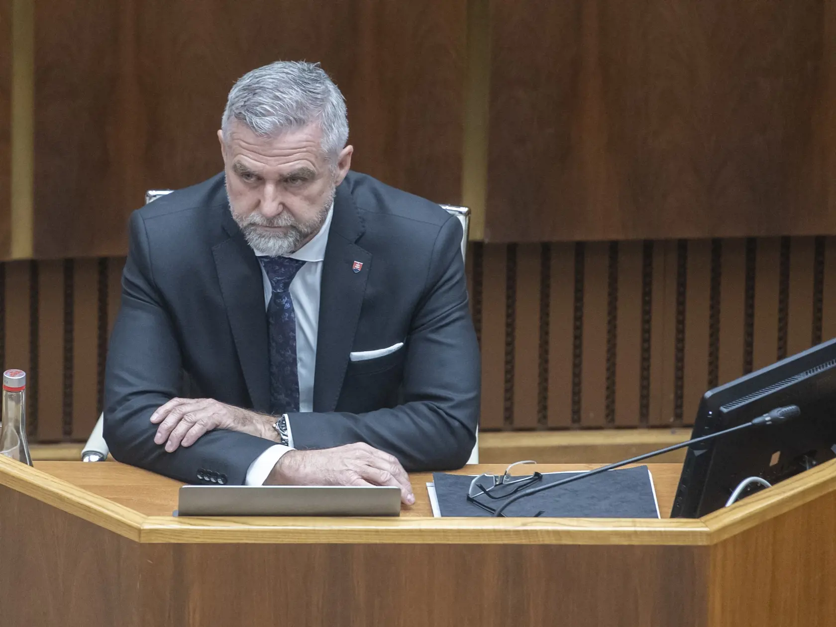 Na snímke poslanec parlamentu SR Tibor Gašpar (Smer-SD) počas 4. schôdze NRSR v Bratislave 24. novembra 2023.