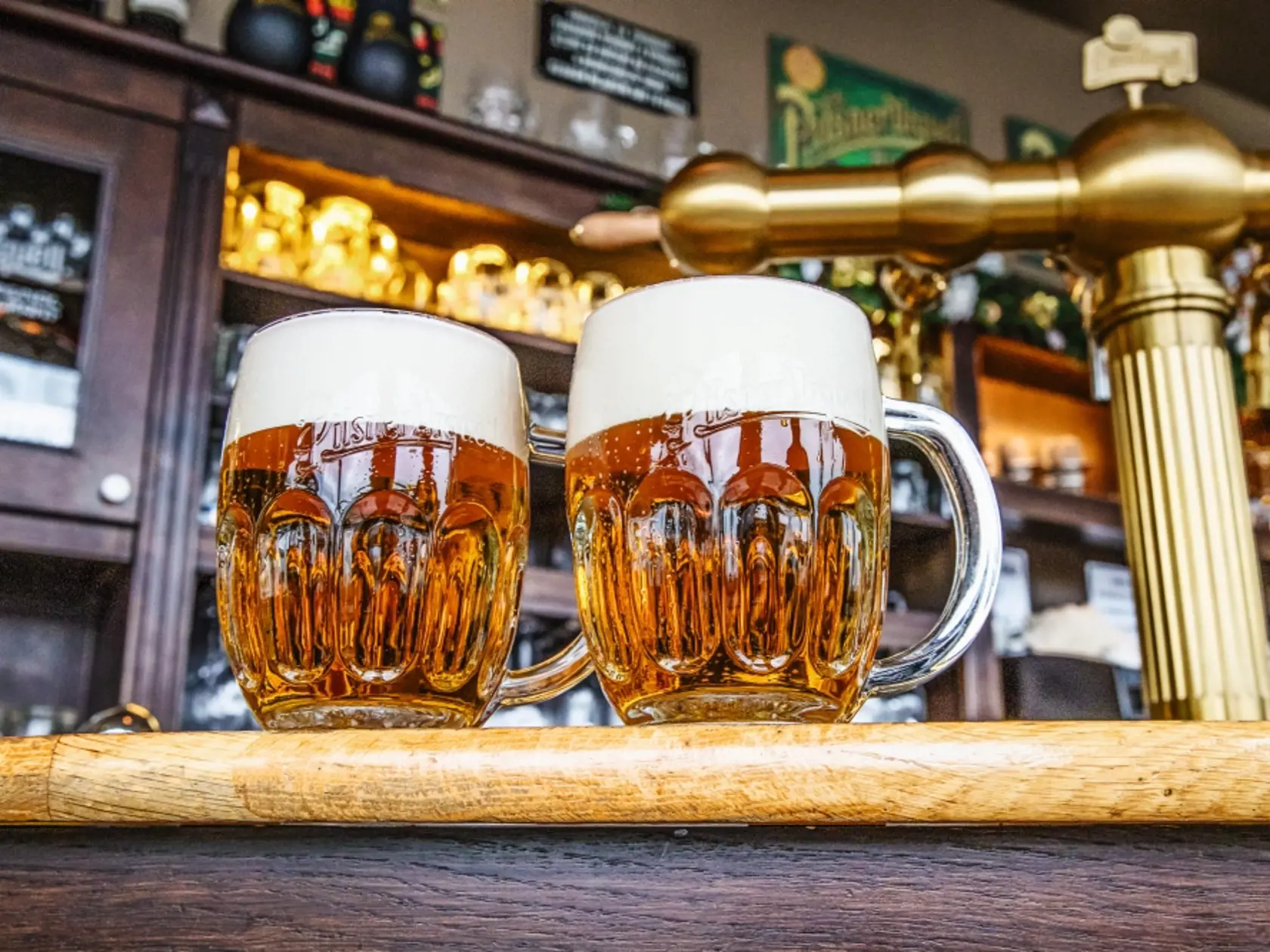 0,3 l piva (12)	0,21 promile alkoholu		čas odbúrania z krvi 1 hodina 22 min.
0,5 l piva (12)	0,34 promile alkoholu	čas odbúrania z krvi 2 hodiny 17 min.
2x 0,5 l piva (12)     	0,69 promile alkoholu	čas odbúrania z krvi 4 hodiny 34 min.
0,2 dl vína 12%	0,33 promile alkoholu	čas odbúrania z krvi 2 hodiny 11 min.
0,4 dl alkoholu 40%	0,22 promile alkoholu	čas odbúrania z krvi 1 hodina 27 min.
(platí pre muža stredného veku s hmotnosťou 80 kg, ženy či maloletí odbúravajú alkohol pomalšie)