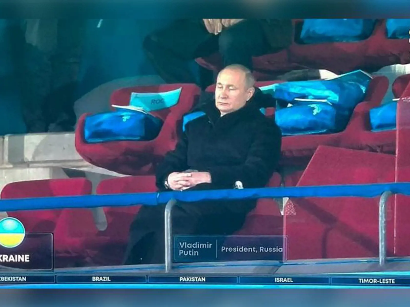Putin sa tváril, že spí...