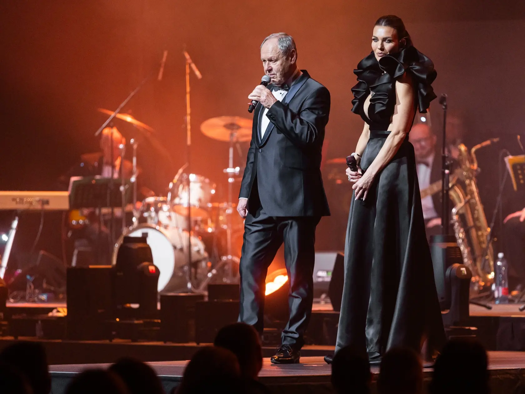 Koncert pod názvom “BOND GIRL ORCHESTRA LIVE SHOW” v Bratislave. Na snímke Martina Schindlerová a Vlado Valovič.