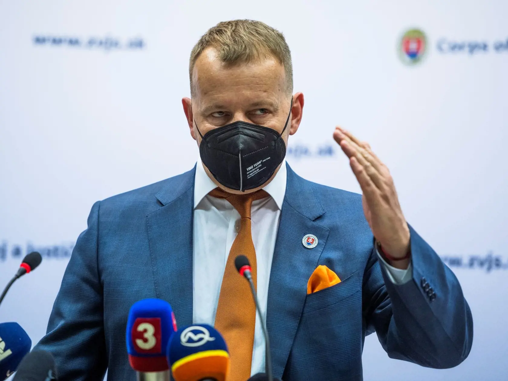 redseda Národnej rady (NR) SR Boris Kollár si myslí, že je nemožné, aby na utajované rokovanie parlamentu doviedli z väzby bývalého riaditeľa SIS Vladimíra Pčolinského.