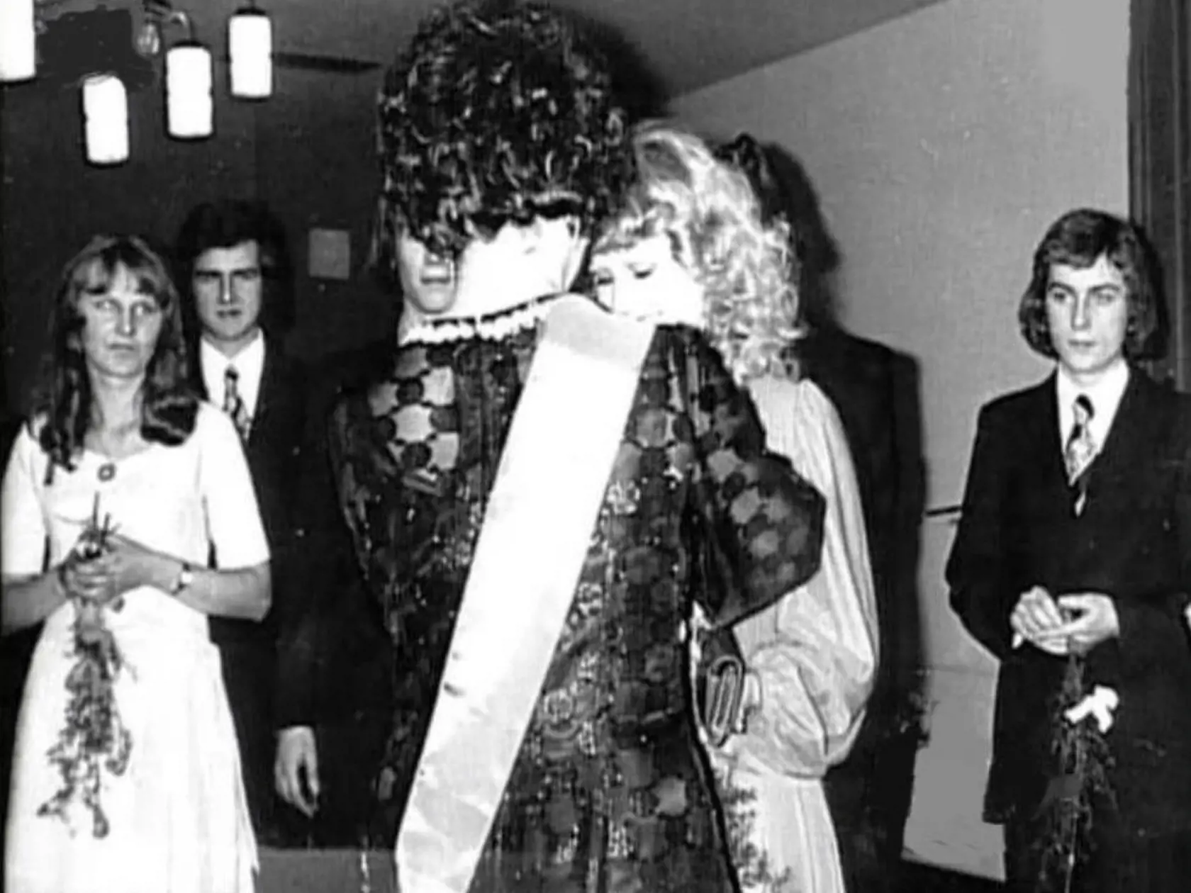 Marika Gombitova na stuzkovej 5.2.1976, Kosice.