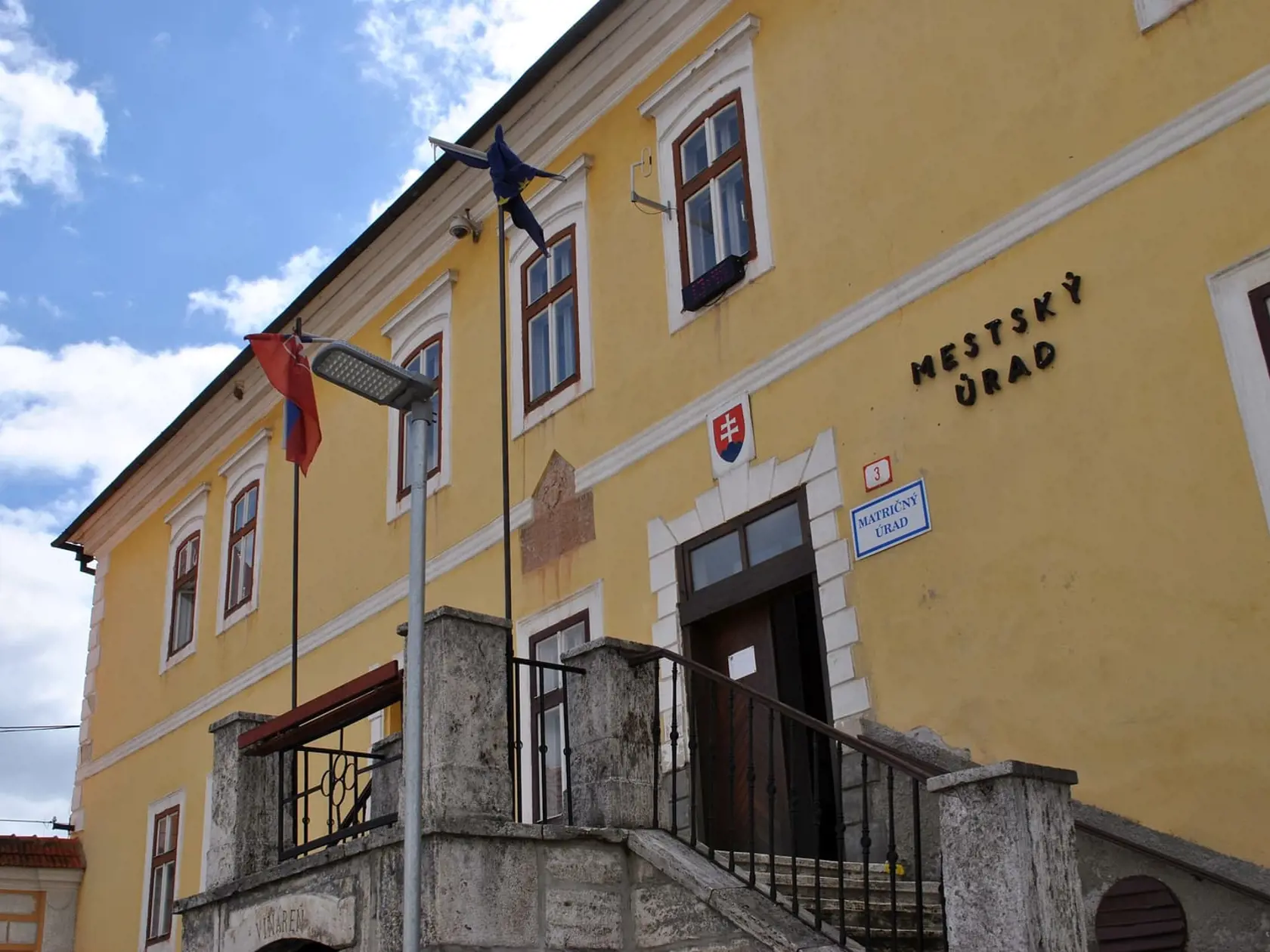 Radnica trojtisícového mestečka v Podolínci.