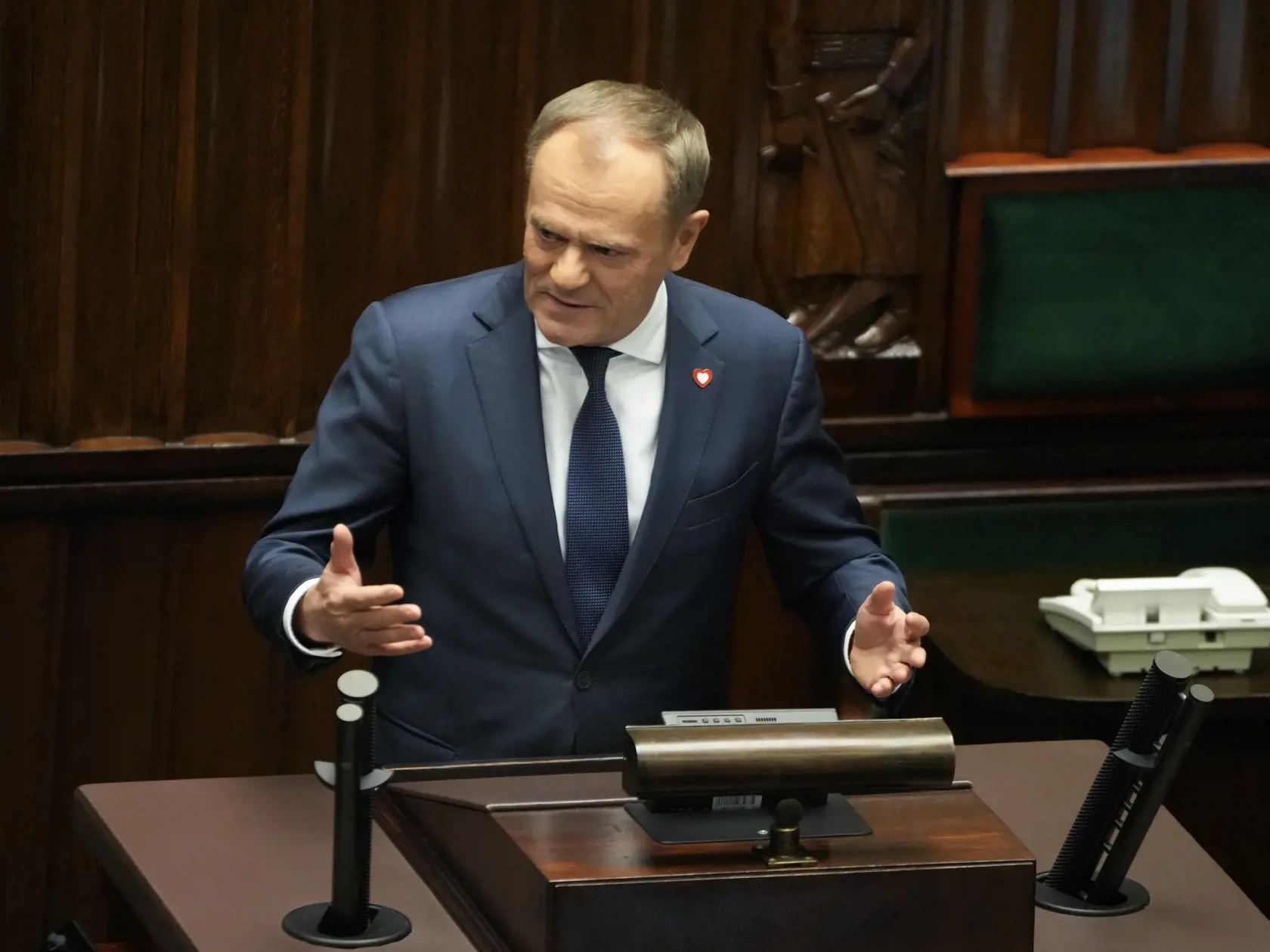 Sejm poveril zostavením vlády Donalda Tuska.
