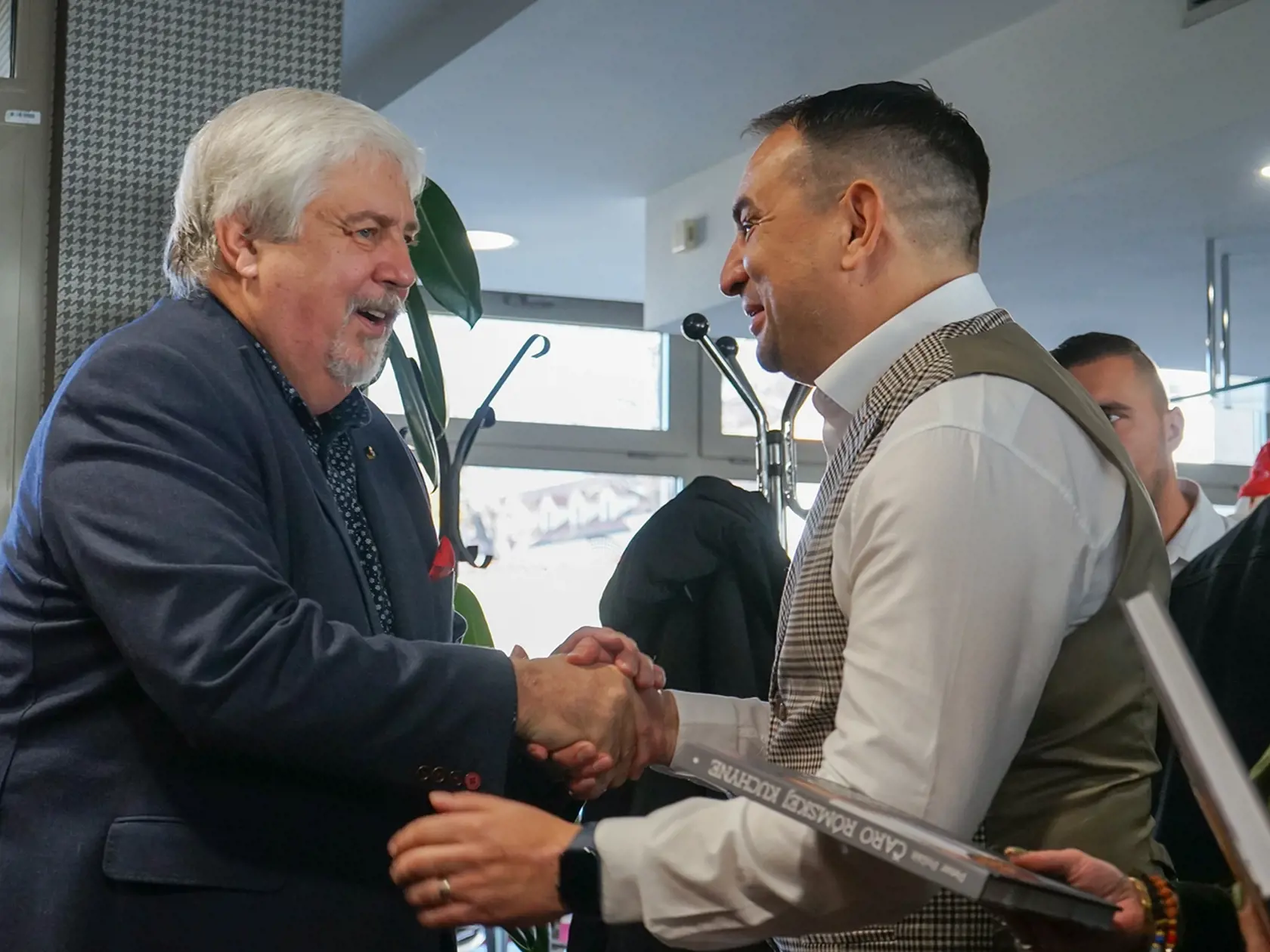 Na krste sa ukázal aj humorista Oliver Andrásy.