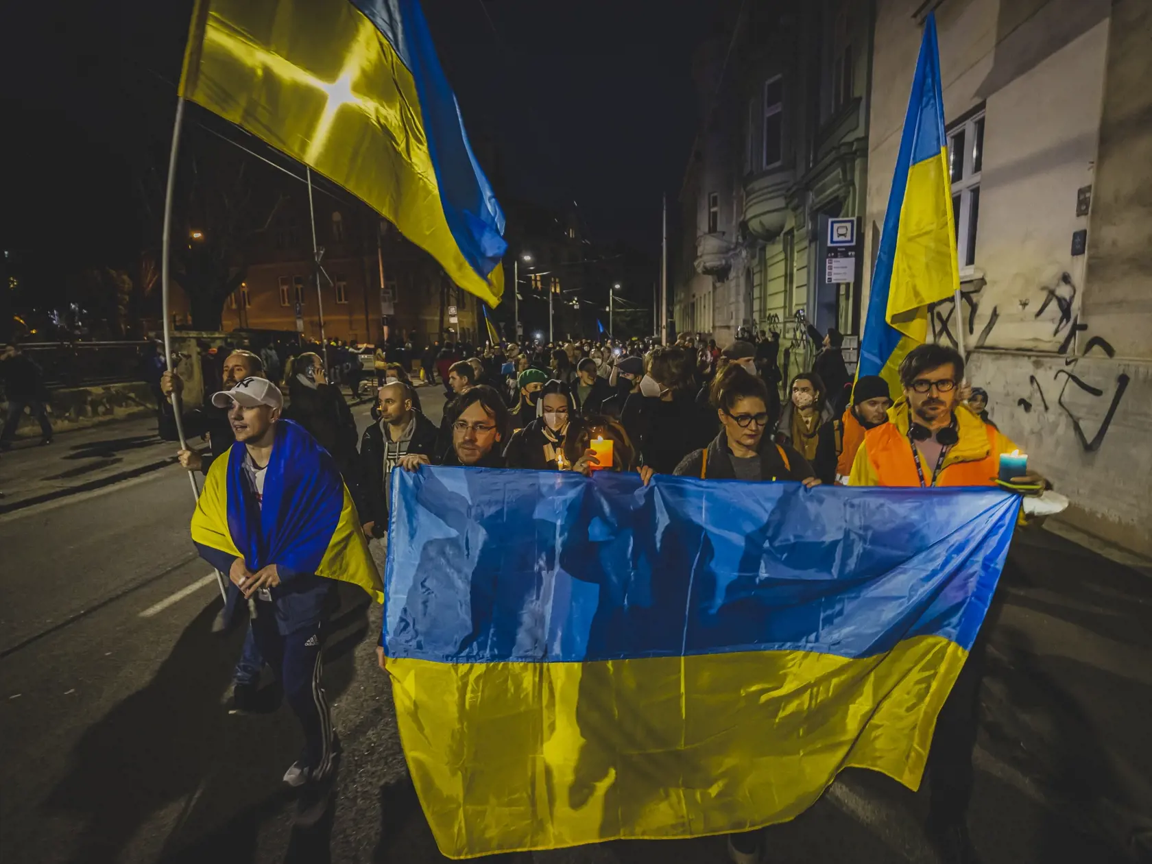 Iniciatíva Mier Ukrajine zorganizovala v deňa napadnutia Ukrajiny armádou Ruskej federácie Sviečkový pochod za mier na Ukrajine.