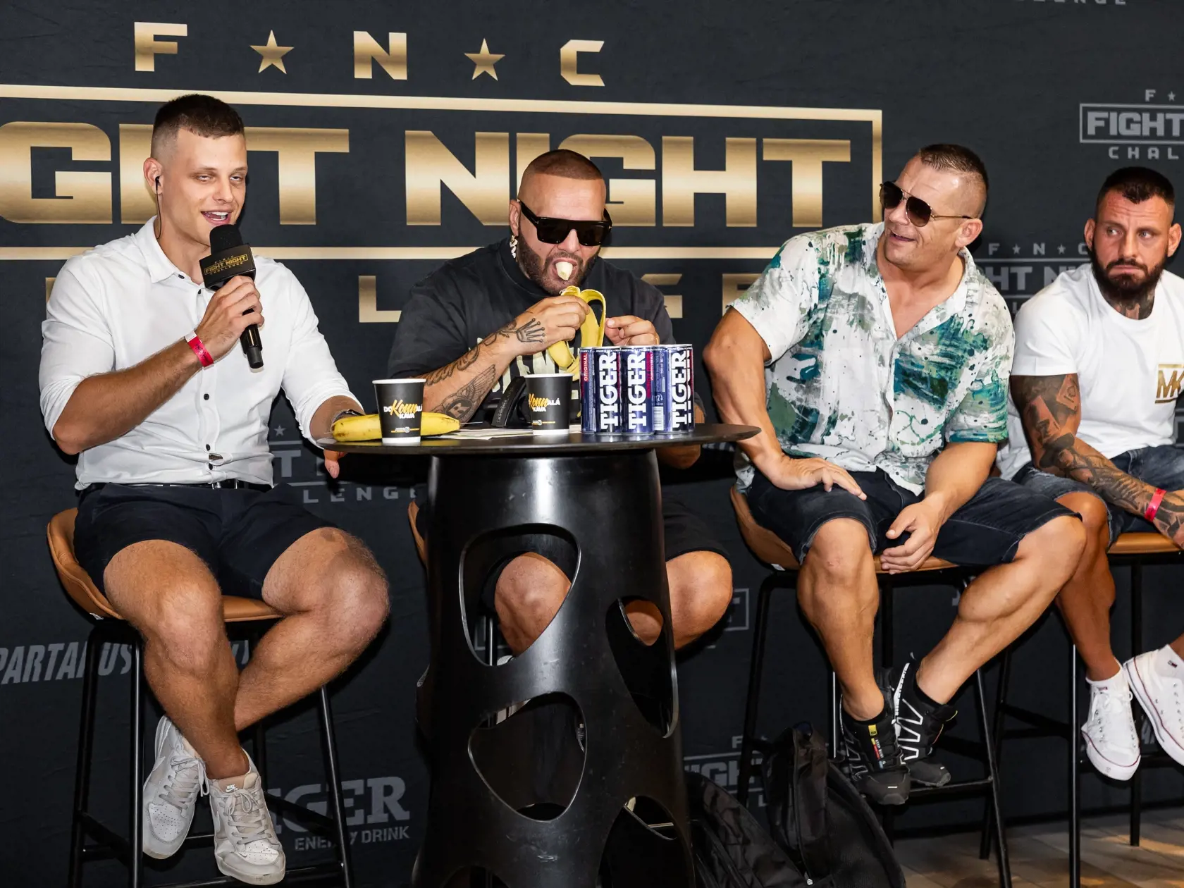Tlačová konferencia k FNC 7: Ani Rytmus neododal banánu od Jožka zo Zámeny manželiek.