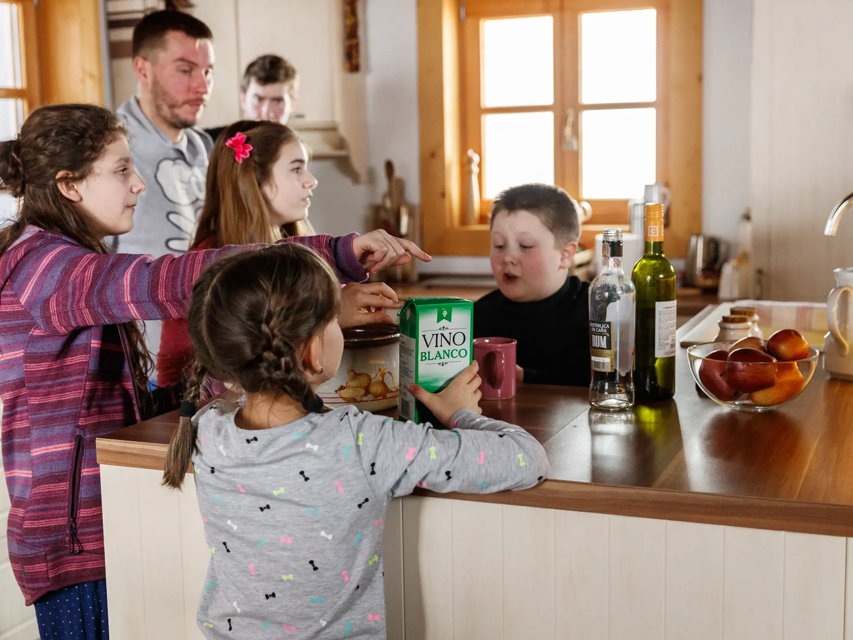 Na snímke detskí herci počas natáčania špeciálneho Vianočného dielu televízneho seriálu z produkcie TV JOJ, Prázdniny.