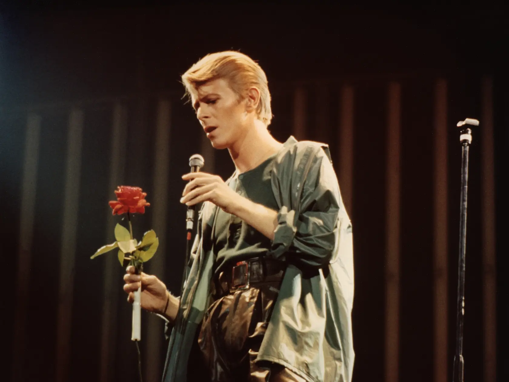 David Bowie je pýchou Angličanov aj dávno po svojej smrti.