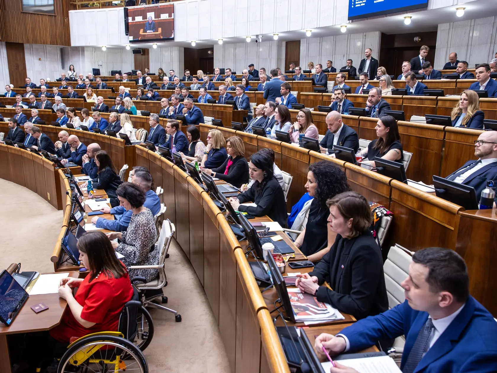 Na snímke poslanci Národnej rady Slovenskej republiky.