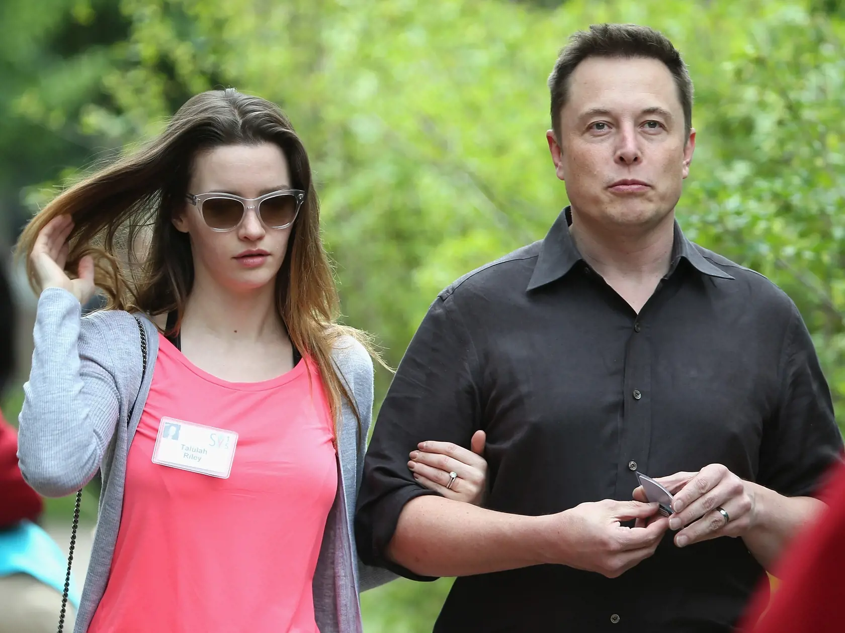 Elon Musk s vtedajšou manželkou, anglickou herečkou Talulah Riley.