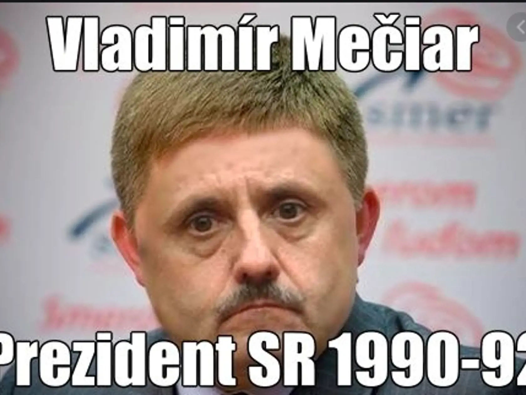 Koncom roku 1998 Mečiar tvrdil, že vlastní len „korzičku“ a trojizbový byt v Bratislave. V marci 1999 médiá zistili, že Mečiar je majiteľom štvorpodlažného penziónu Elektra v Trenčianskych Tepliciach, kde doteraz býva.