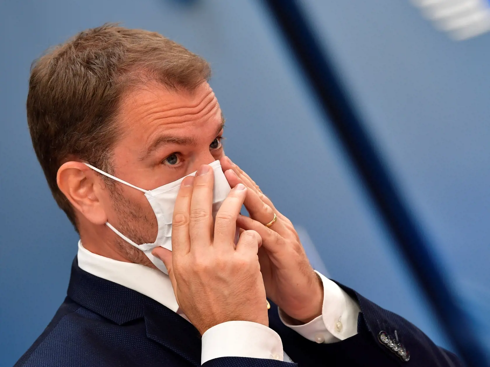 Slovenský premiér Igor Matovič prichádza na tretí deň summitu EÚ v Bruseli.
