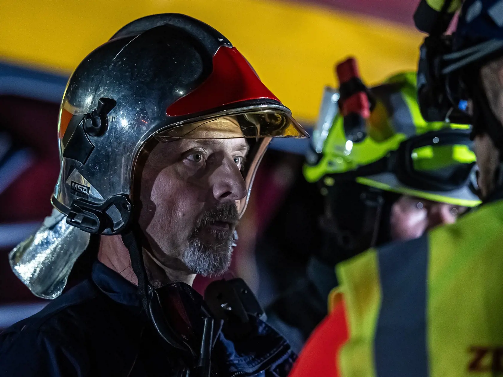 V Pardubiciach sa zrazil rýchlik s nákladným vlakom, najmenej štyria mŕtvi