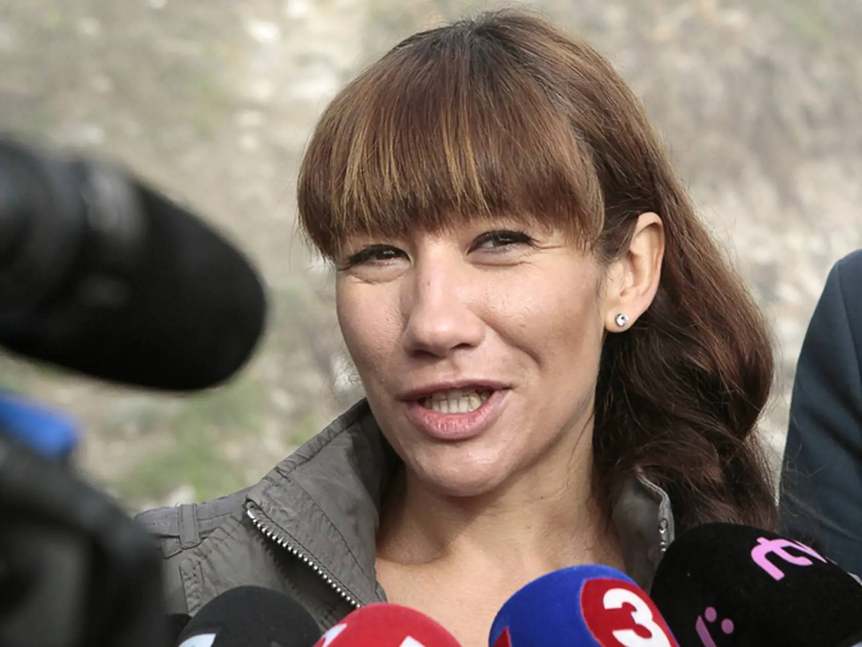 Nicholsonová navrhuje, aby za určitých podmienok platila sterilizáciu zdravotná poisťovňa.