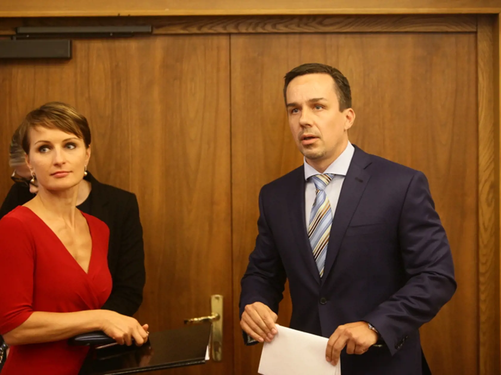 Mediálny poradca Roberta Fica a poslanec Erik Tomáš (SMER-SD) si myslí, že poslankyňa Blahová by sa mala komunite Čistého dňa ospravedlniť.