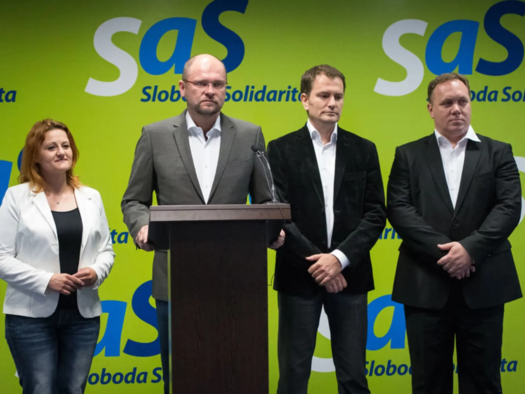 Predsedníčka poslaneckého klubu SaS Natália Blahová, predseda SaS Richard Sulík, predseda OĽaNO Igor Matovič a člen hnutia OĽaNO Richard Vašečka.