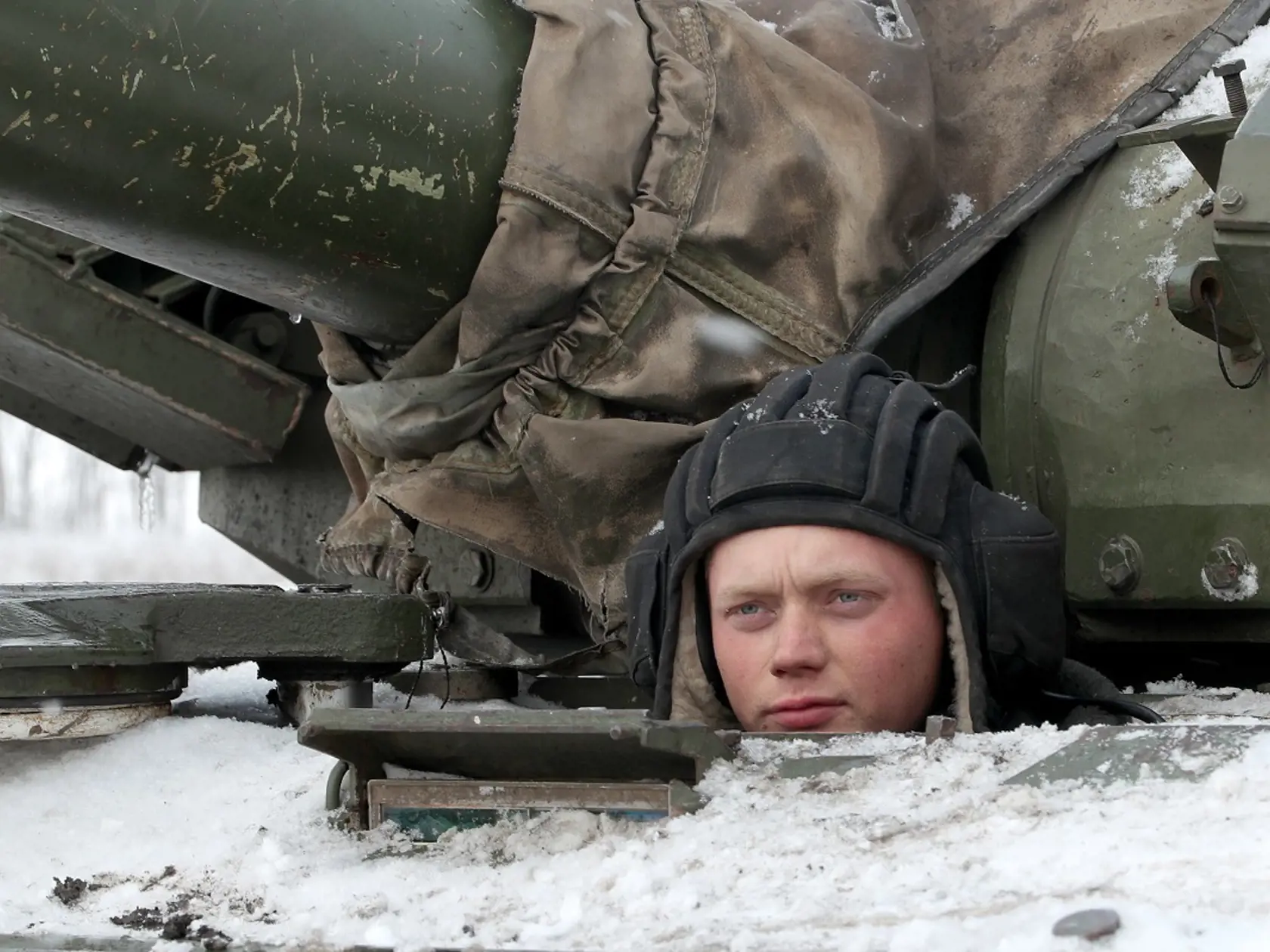 Motorized rifle troops hold drills in Russian Southern Military District