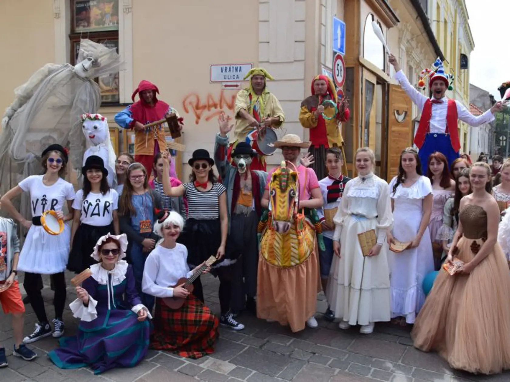 O program Bábkového divadla je vždy veľký záujem.