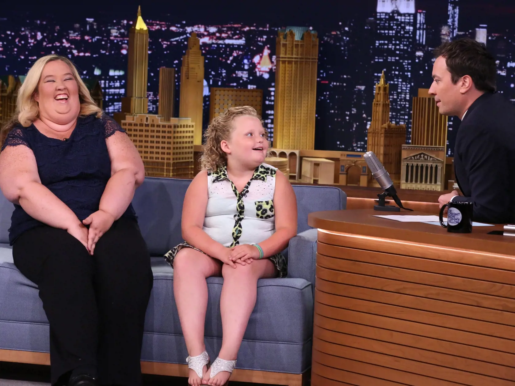 V The Tonight Show Starring Jimmy Fallon