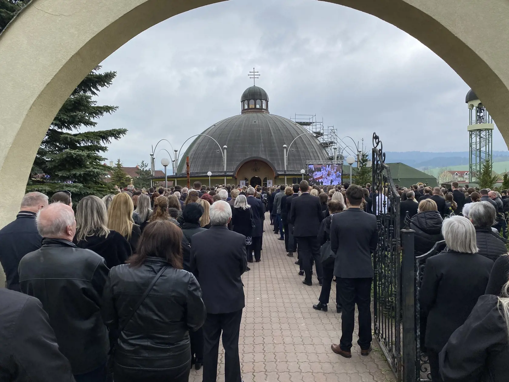 Pohreb troch obetí tragickej havárie pri Spišskej Kapitule v sobotu 6. 4. 2024.