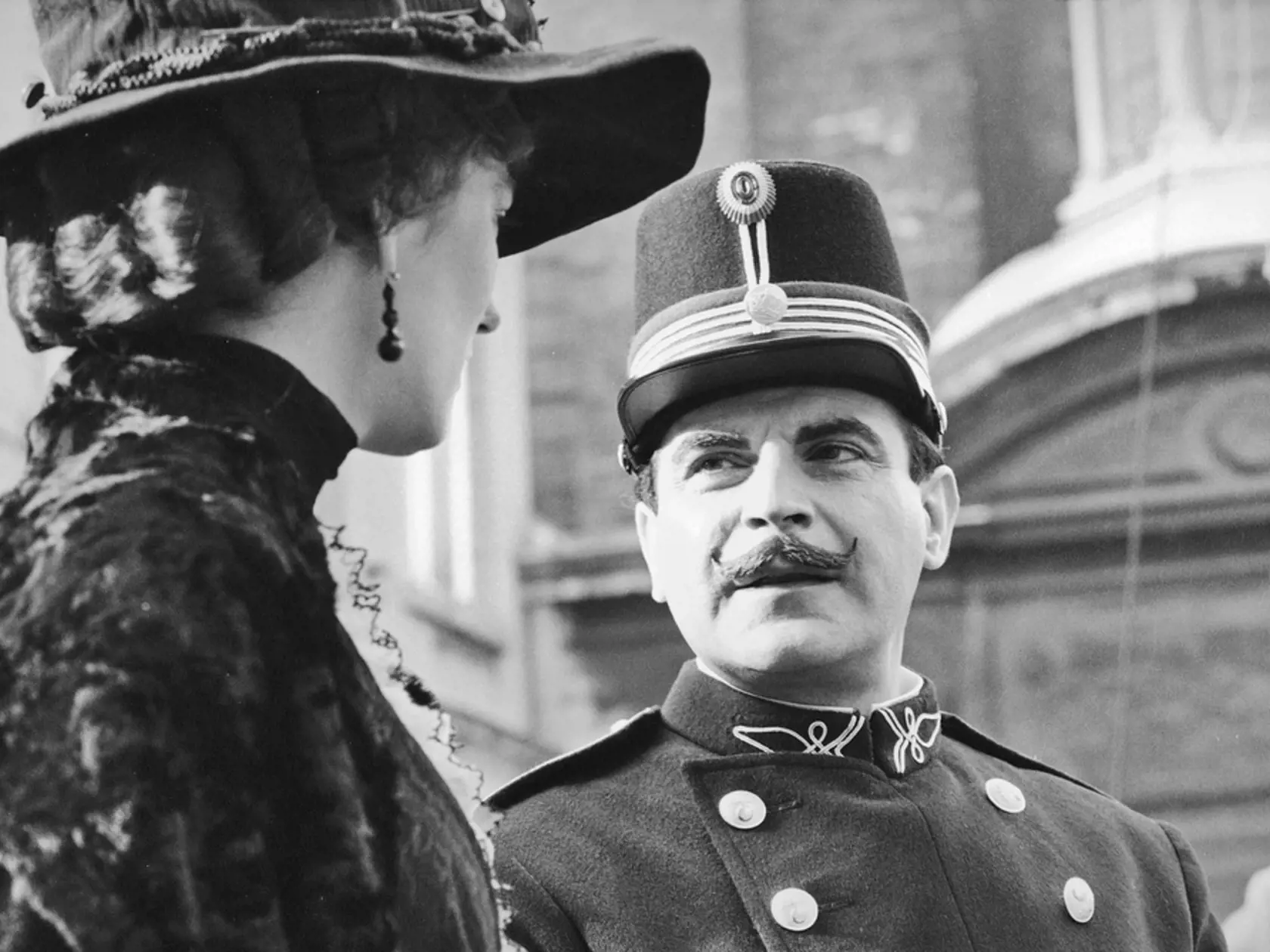 David Suchet hral Poirota takmer 25 rokov. Schválili ho dokonca aj pravnuci ikonickej Agathy Christie.