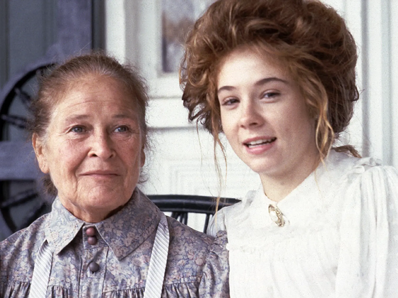 Colleen Dewhurst a Megan Follows