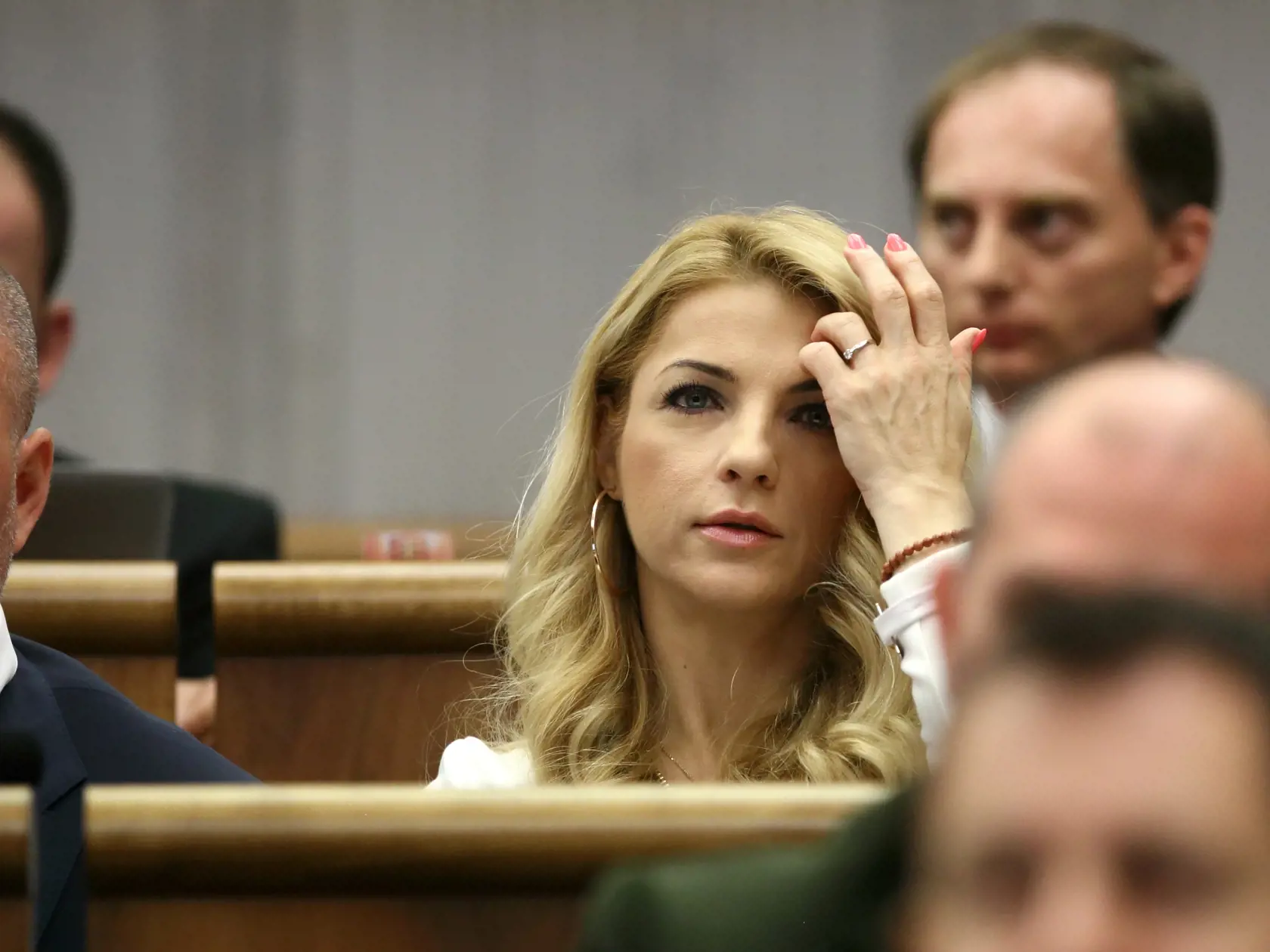 20160422 Parlament, NRSR, tema rodinkarstvo, pribuzni poslanci v parlamente, politika fotene pre: M. Ruttkayova