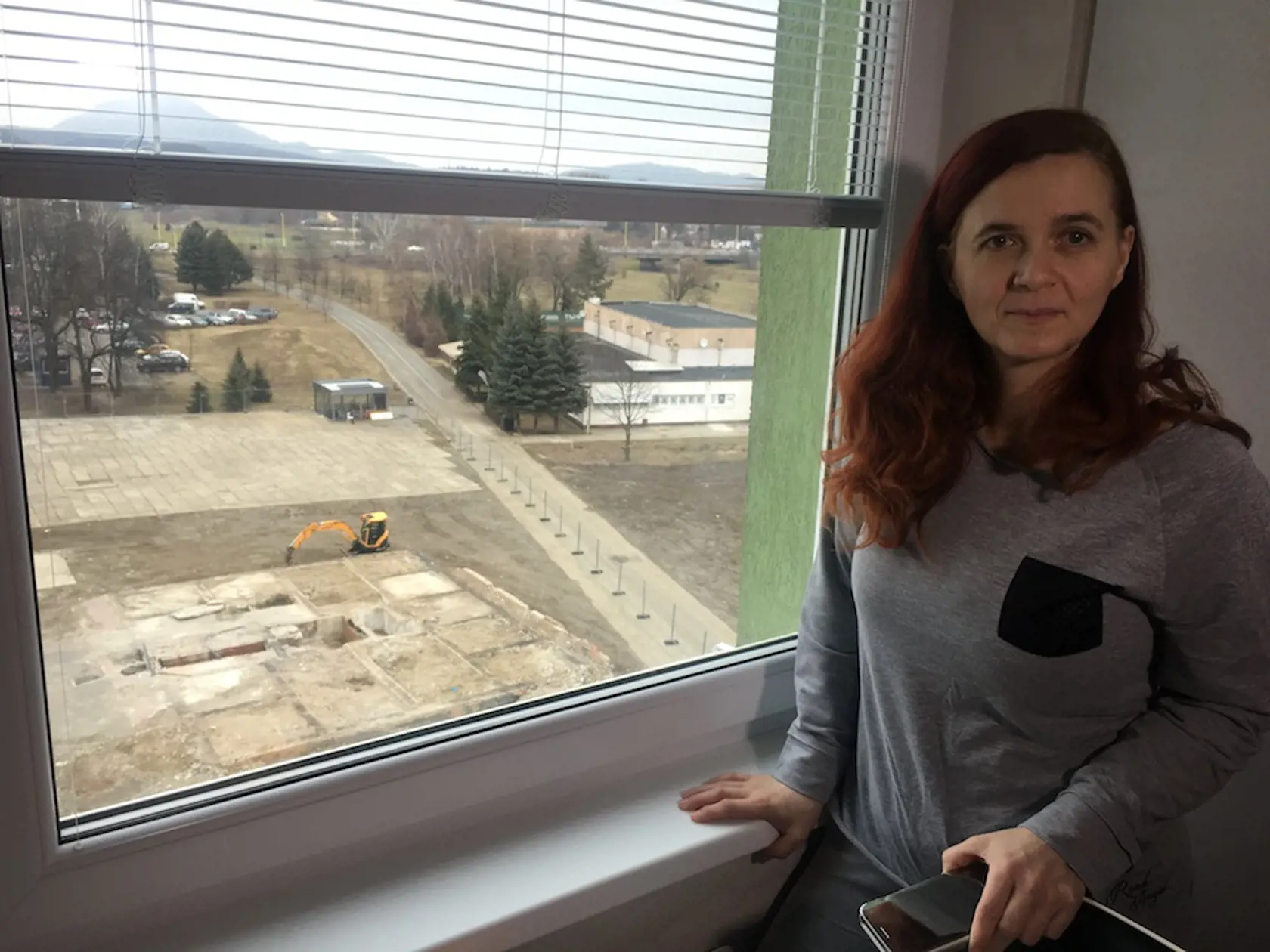 Každodenný pohľad z okna im vlieva slzy do očí pri pomyslení, že už nikdy neuvidia svojich susedov, ktorých stretávali každý deň.