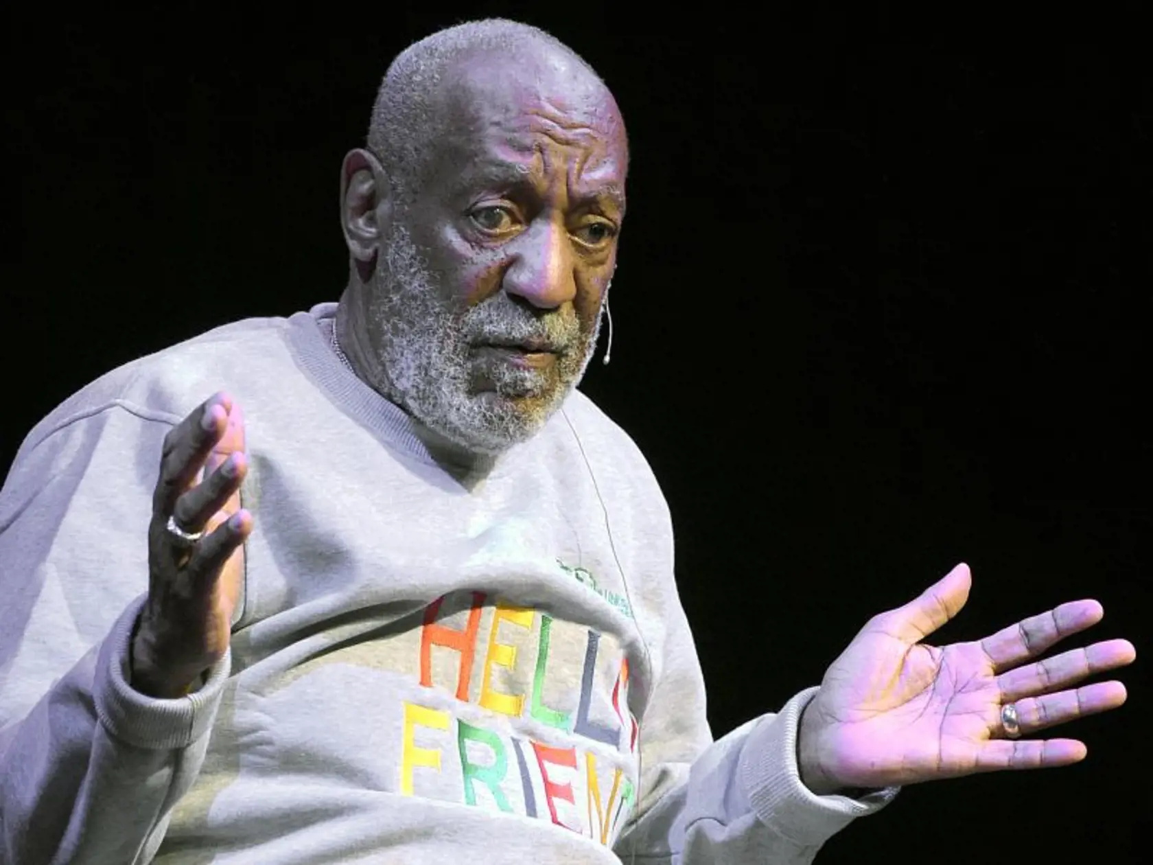 Bill Cosby sa rozhodol brániť.