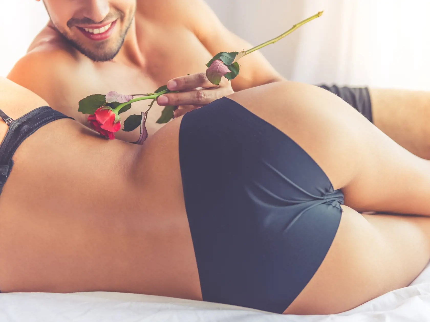 Cropped,Image,Of,Beautiful,Passionate,Couple,Having,Sex,On,Bed.