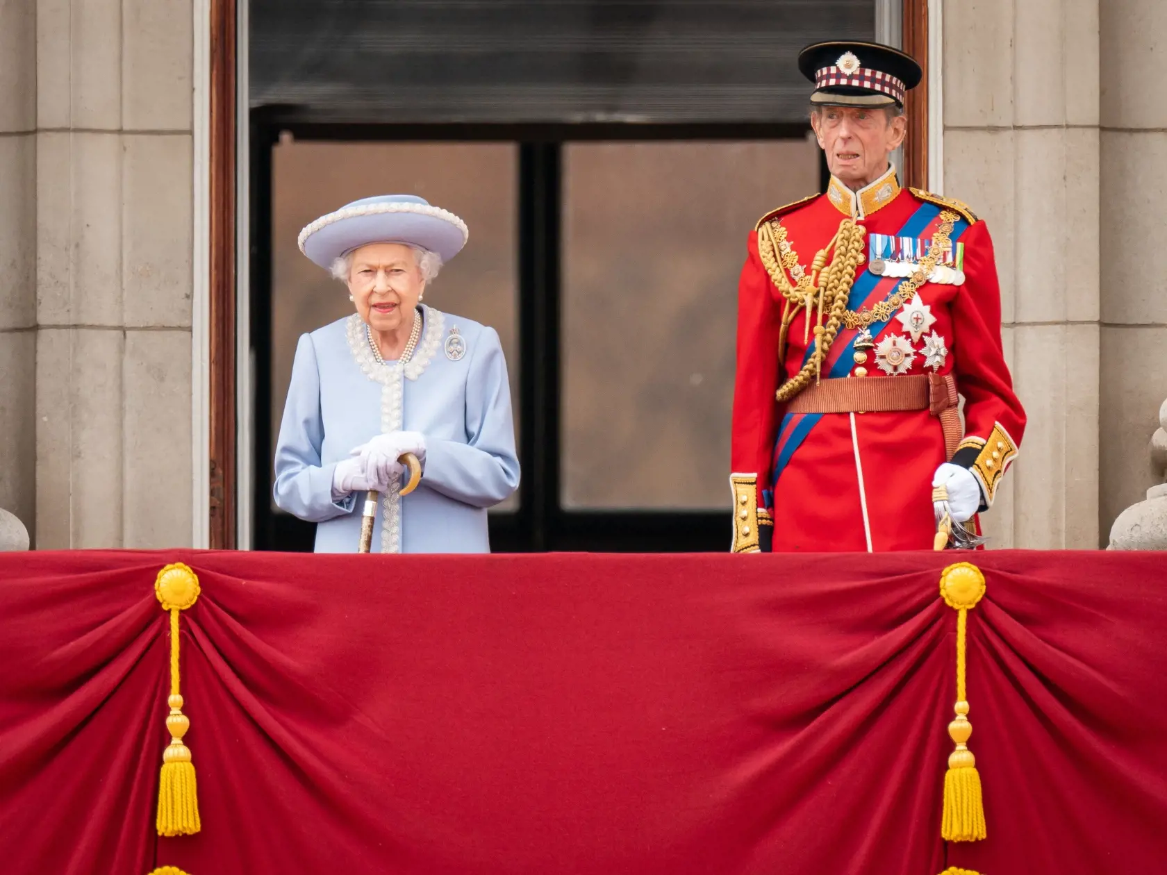 Vojvoda z Kentu, ďalší bratranec Alžbety II., je v kráľovskom zozname tiež nad Harrym i Meghan.