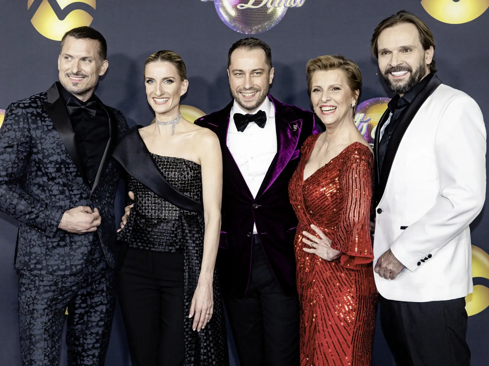 Finále tanečnej súťaže "Let's Dance 2023" v Bratislave. Na snímke Ján Koleník, Adela Vinczeová, Tatiana Drexler, Peter Modrovský a Ján Ďurovčík.