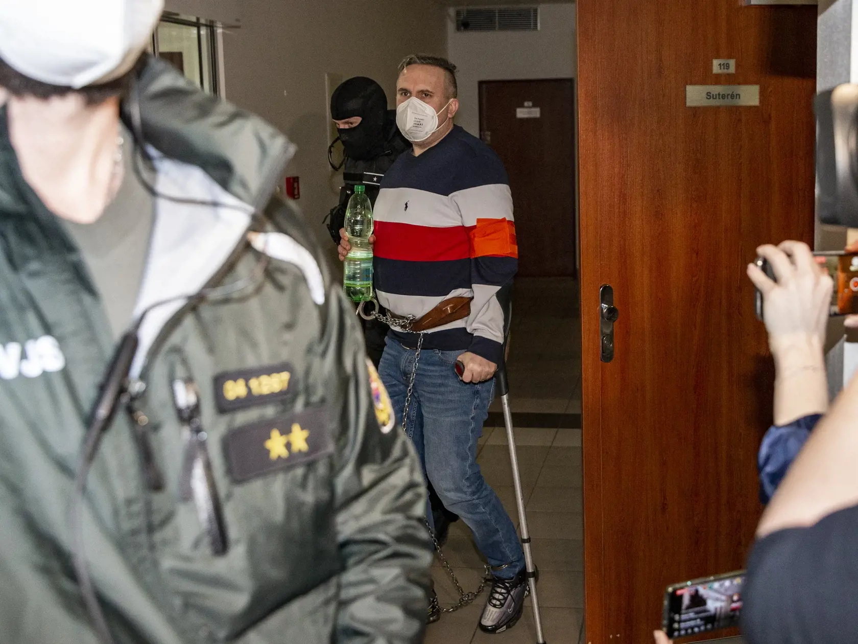 Prípad zavraždeného novinára Jána Kuciaka a jeho snúbenice Martiny Kušnírovej sa vrátil späť na Špecializovaný tresný súd. Na snímke je Dušan Kracina.  