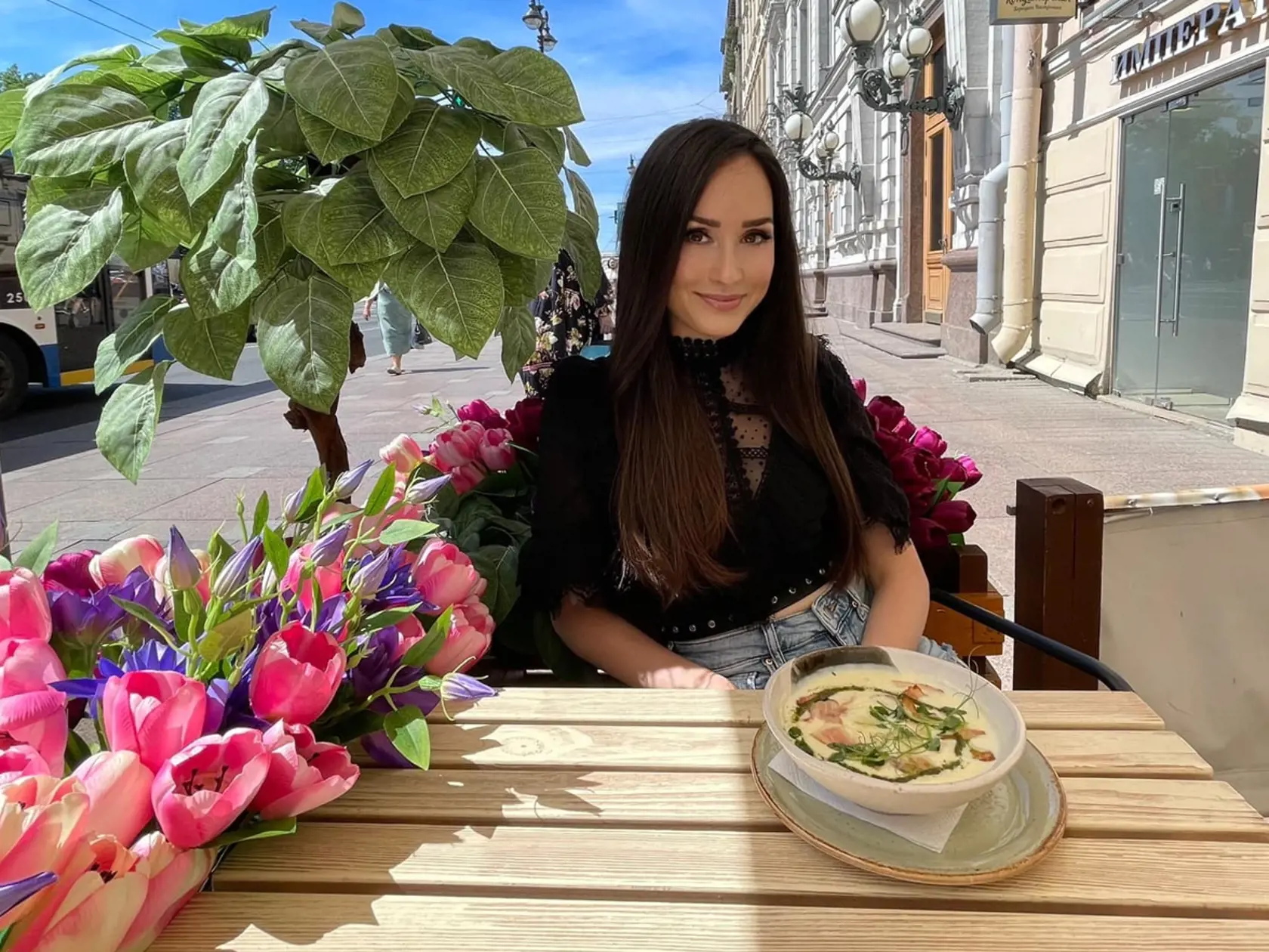 Manželka Petra Pekaríka si už stihla užiť aj samotný Petrohrad.
