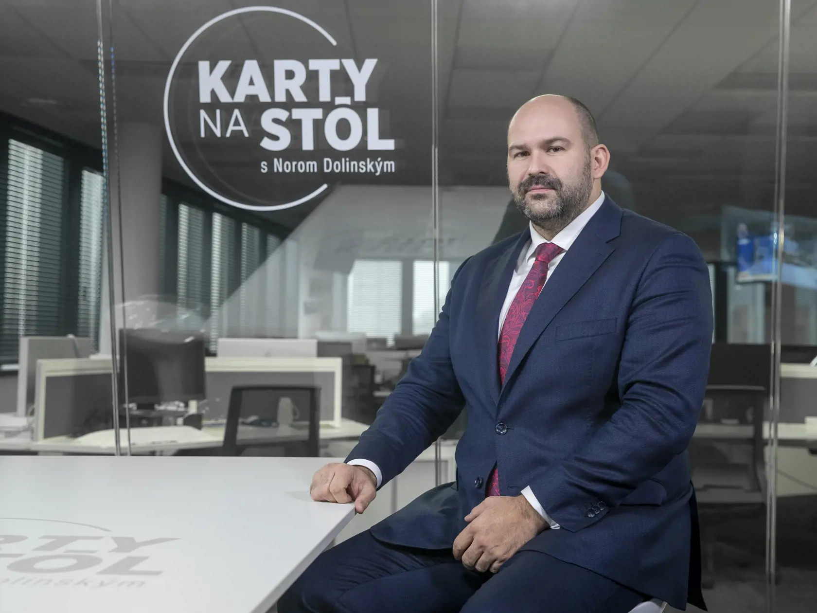 Pokiaľ by padla vláda, jediné riešenie vidí podpredseda parlamentu a Sme rodina Peter Pčolinský v predčasných voľbách.