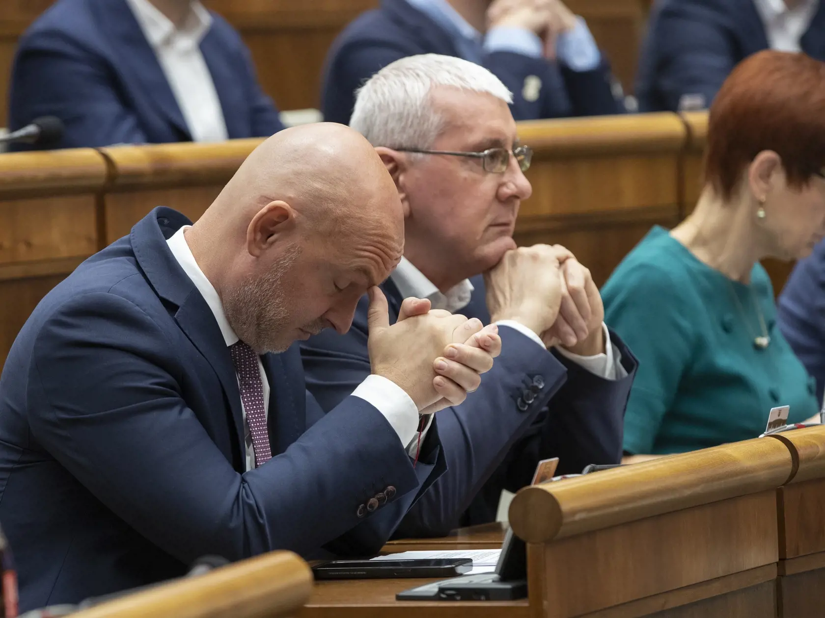 72. schôdza Národnej rady Slovenskej republiky, počas ktorej poslanci hlasovali aj o návrhu odvolania Igora Matoviča z postu ministra financií SR. Na snímke je Branislav Gröhling.