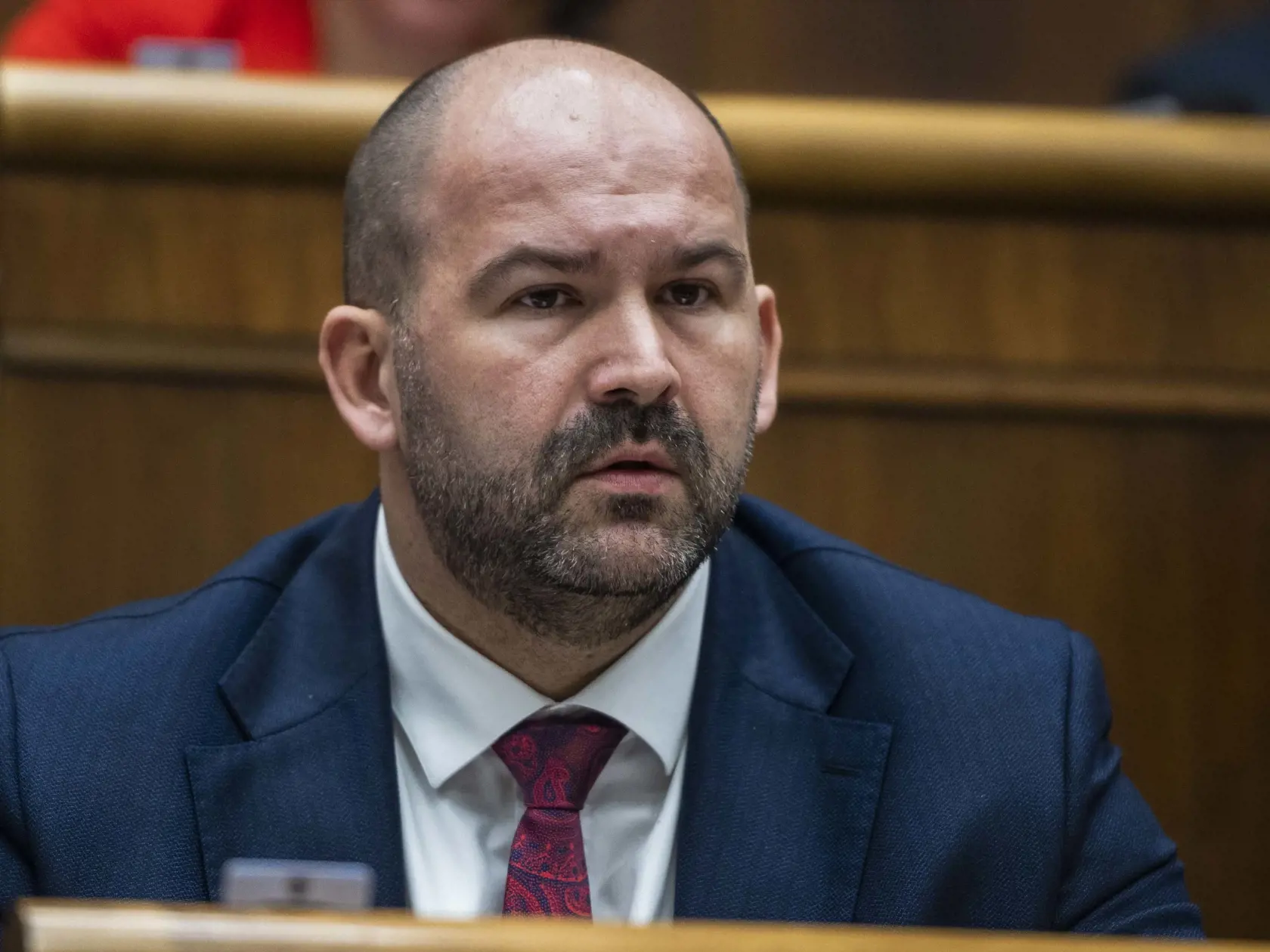 Na snímke podpredseda NRSR Peter Pčolinský (Sme rodina) počas hlasovania na 75. schôdzi Národnej rady SR v Bratislave 8. novembra 2022. FOTO TASR - Jaroslav Novák