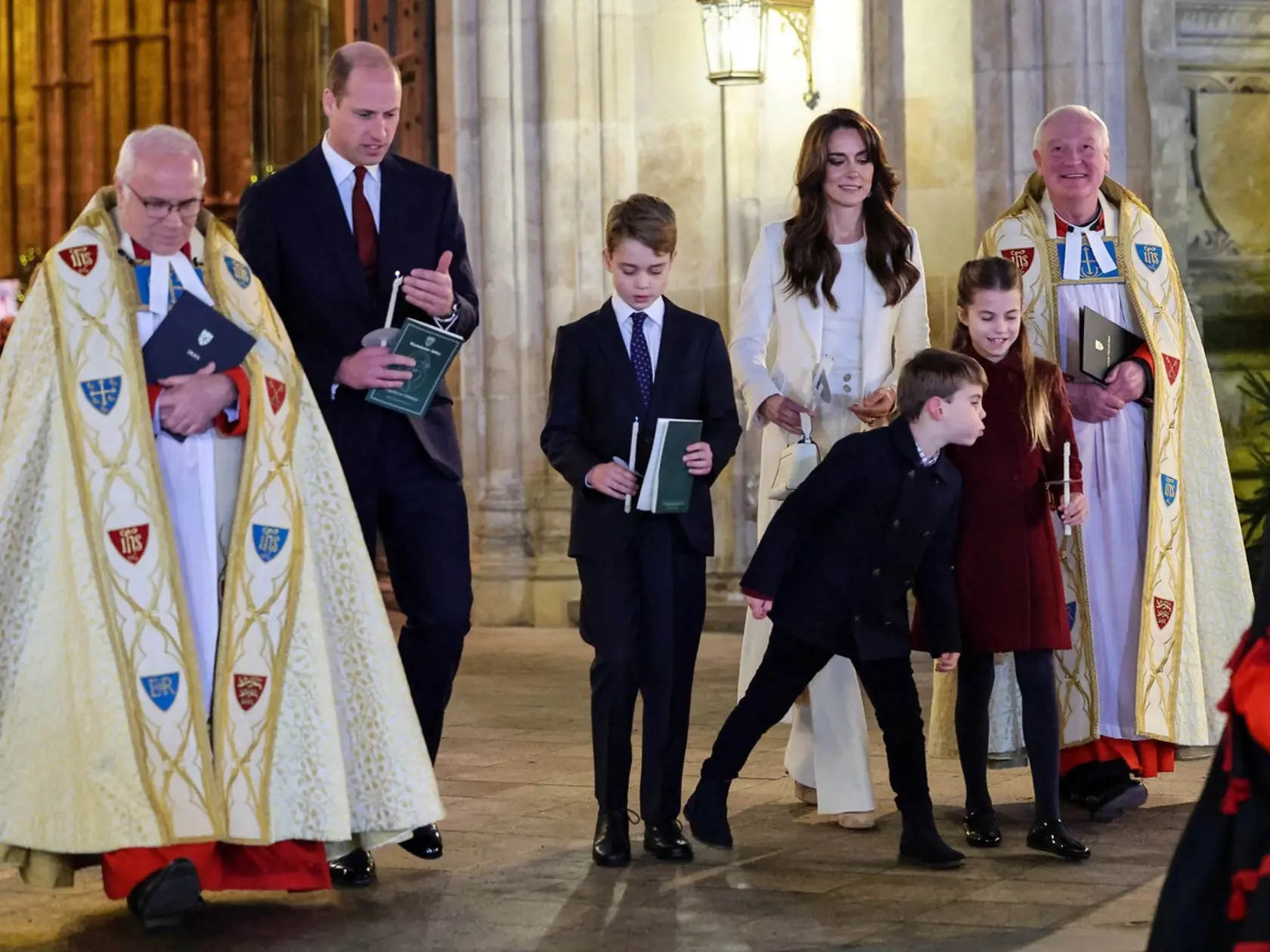 Princezná Kate sa počas synovho vyčíňania snažila ovládať.